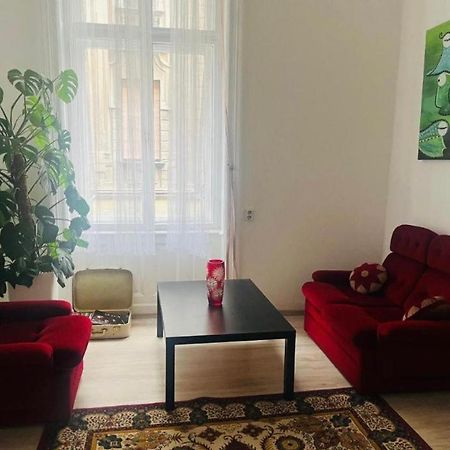 Doxie Rooms And Beds Budapest Kültér fotó