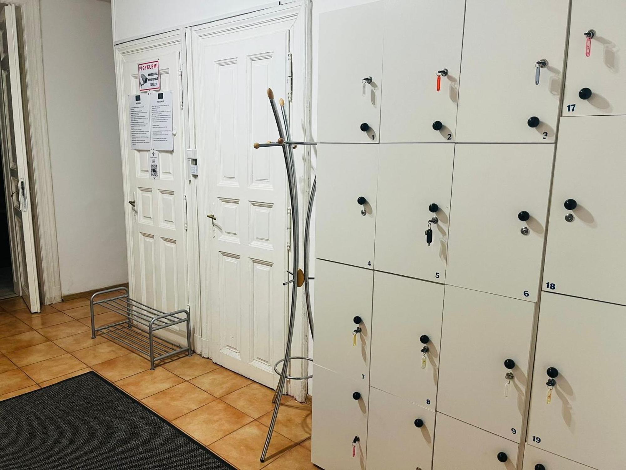 Doxie Rooms And Beds Budapest Kültér fotó